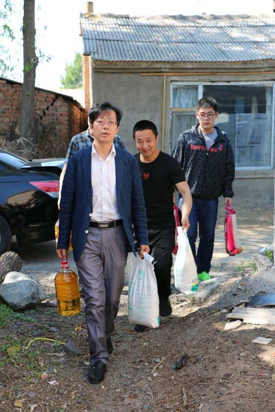 0605-2�����־֡��᳹��ʵ�ϼ�ָʾ���߷�ο�ʰ������ͼƬ